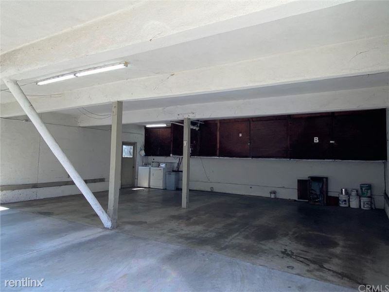 415 N 2nd St - Photo 3 of 15