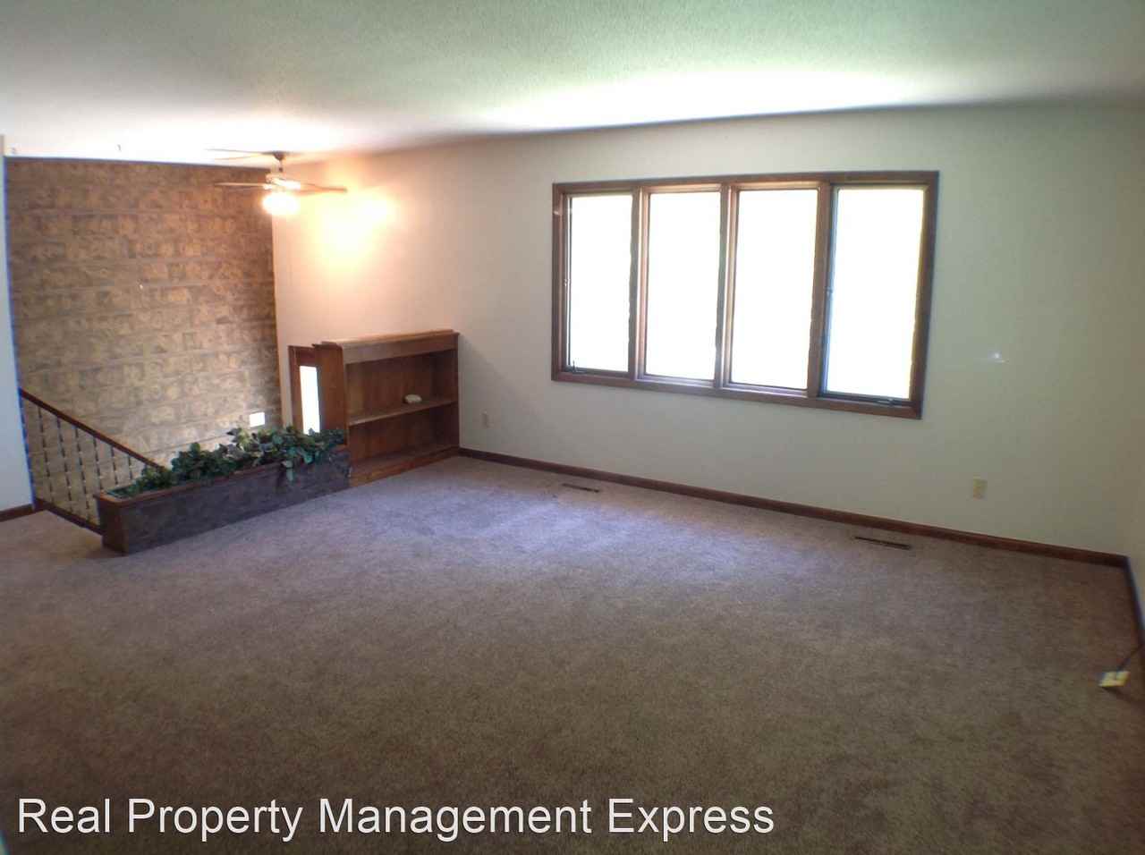 605 N Williams Ave - Photo 2 of 19