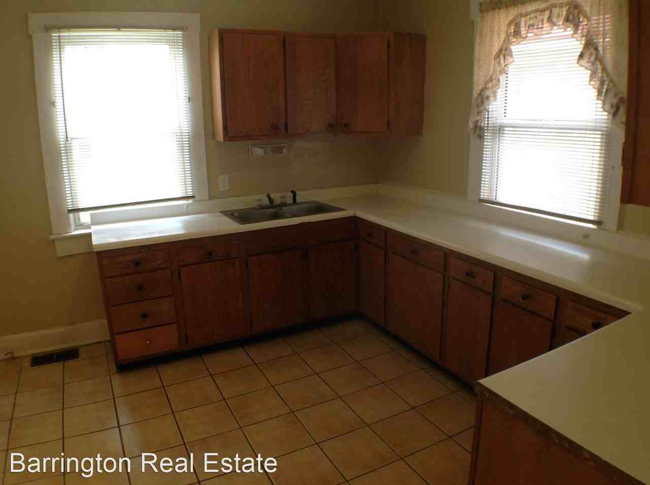 518 4th Ave W - Photo 3 of 6