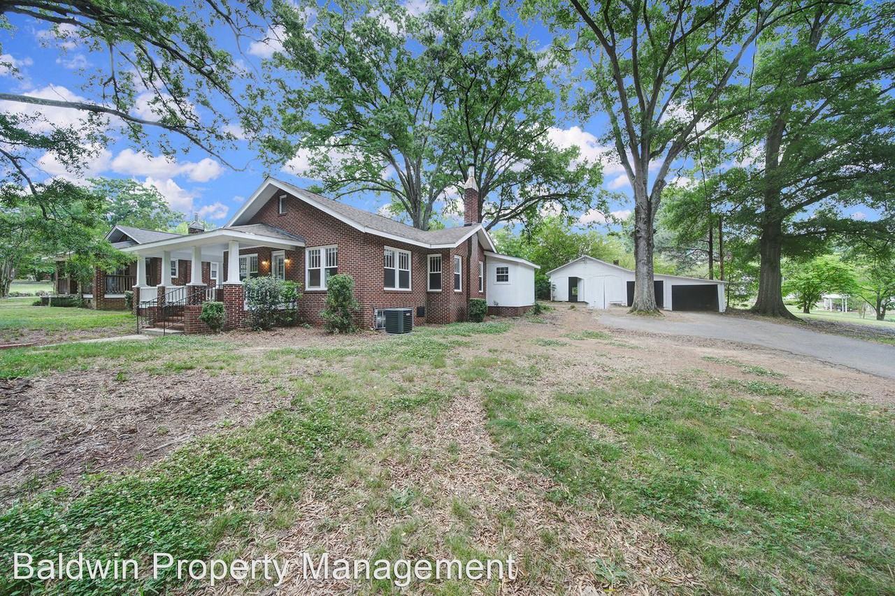 1807 W Main St - Photo 2 of 31