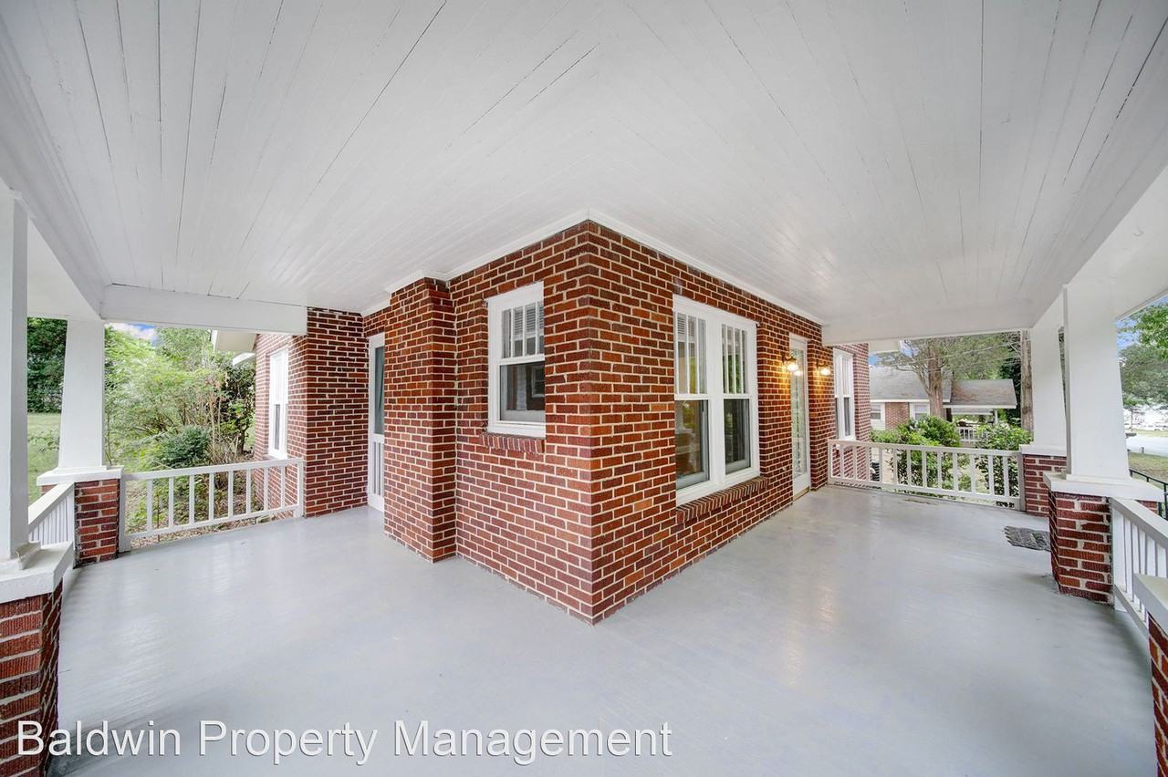 1807 W Main St - Photo 3 of 31