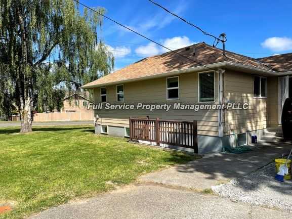 602 S 20th Pl - Photo 3 of 23