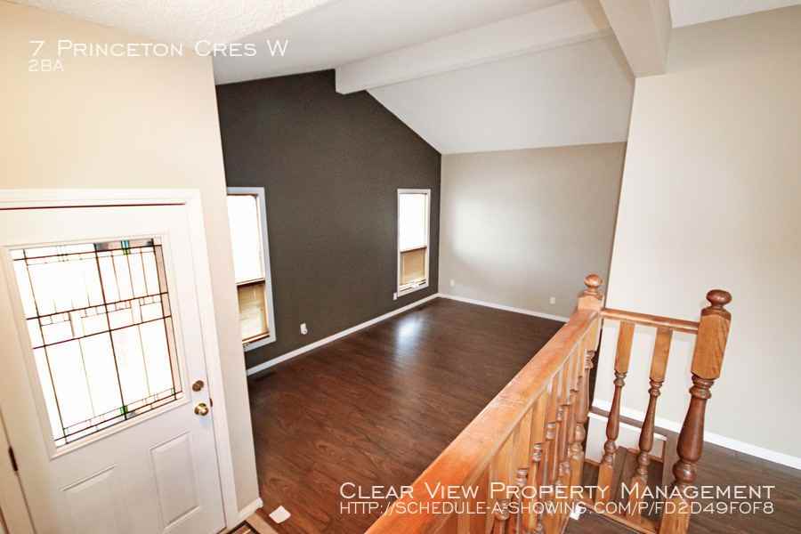 7 Princeton Cres W - Photo 3 of 14