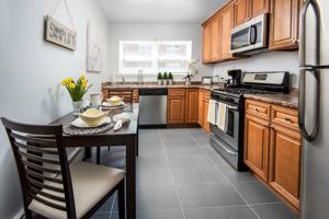 featured image of 1470 Oak Tree Dr