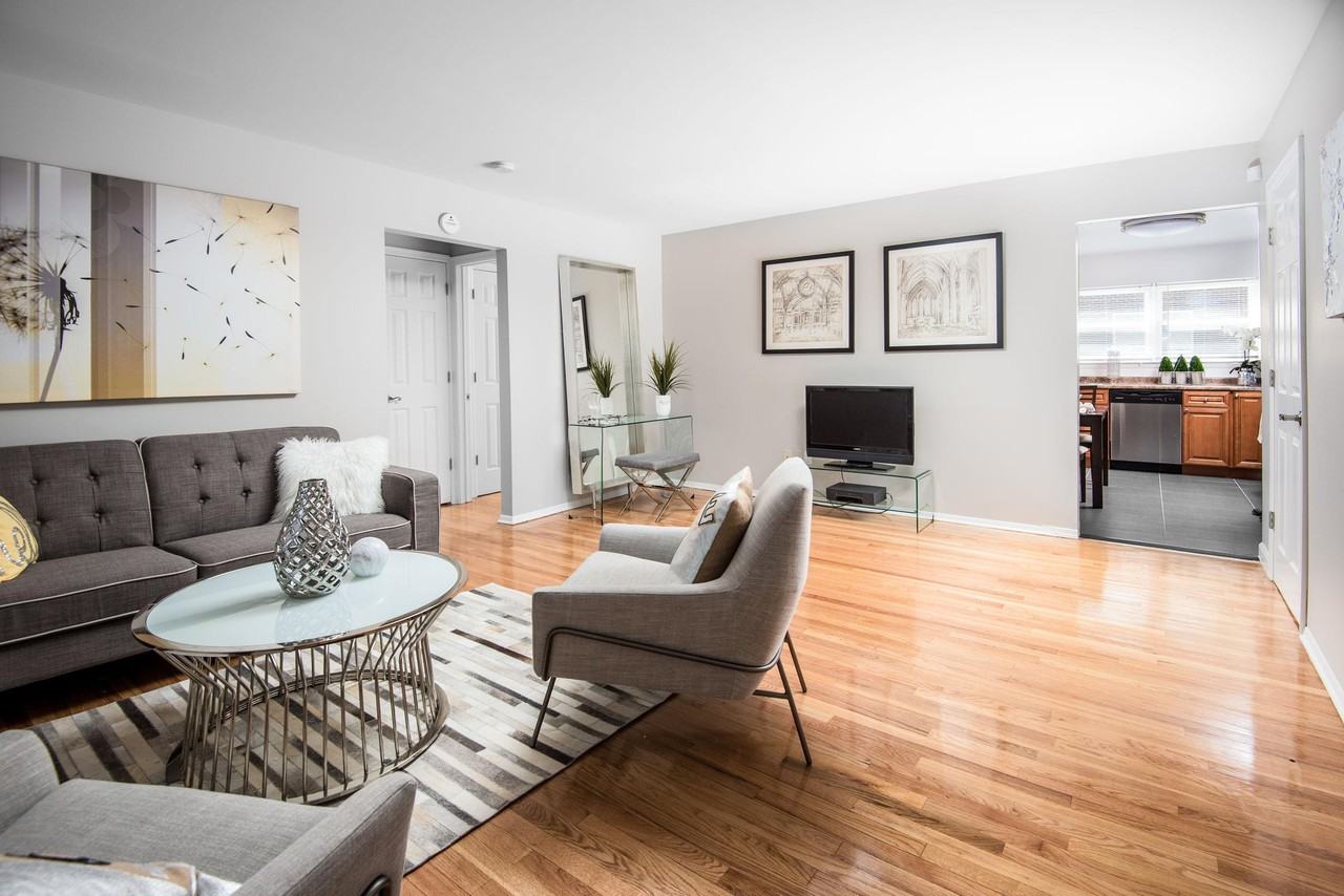 Georgetown - Photo 3 of 9