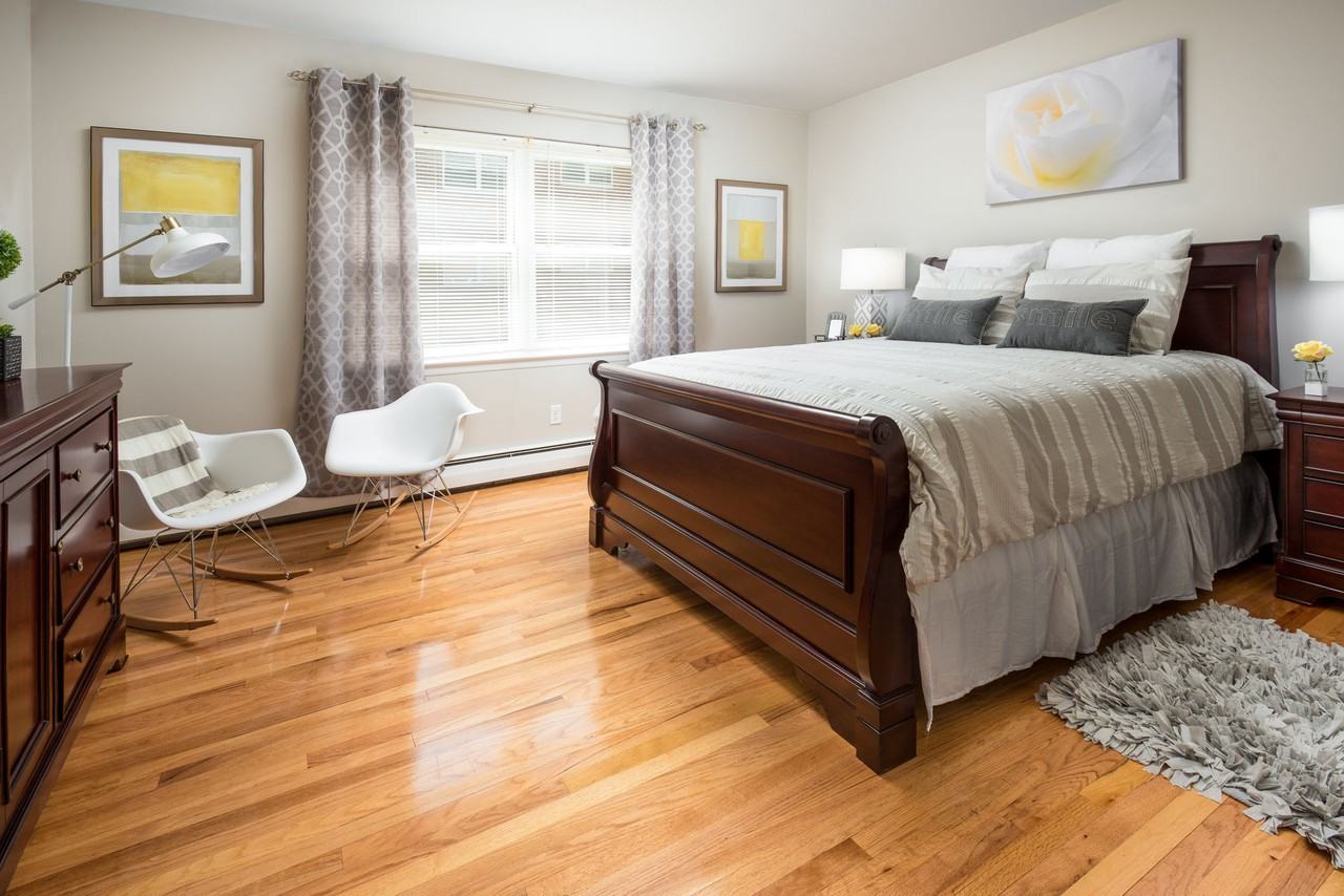 Georgetown - Photo 4 of 9