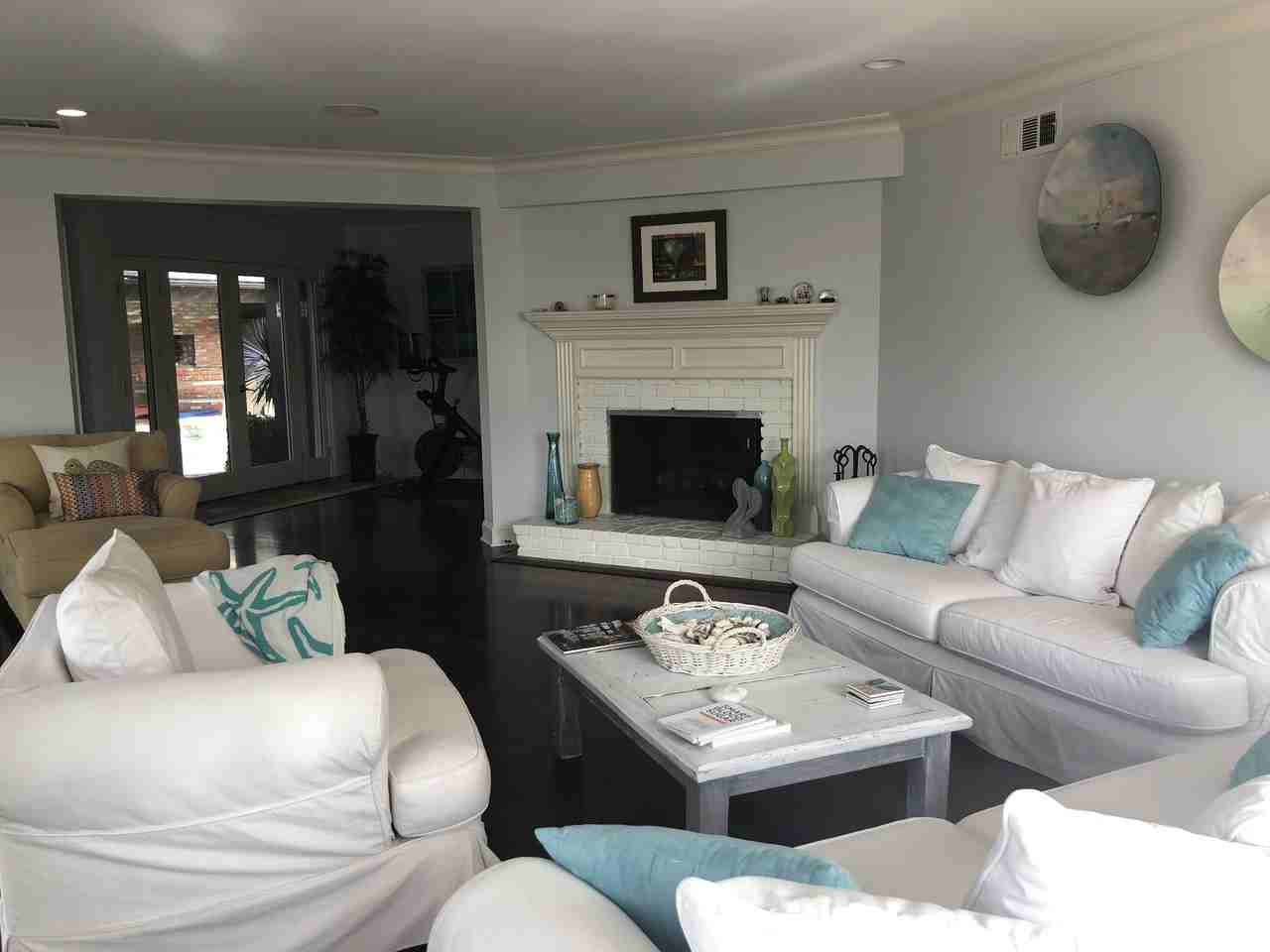 204 Tranquillo Rd - Photo 2 of 20