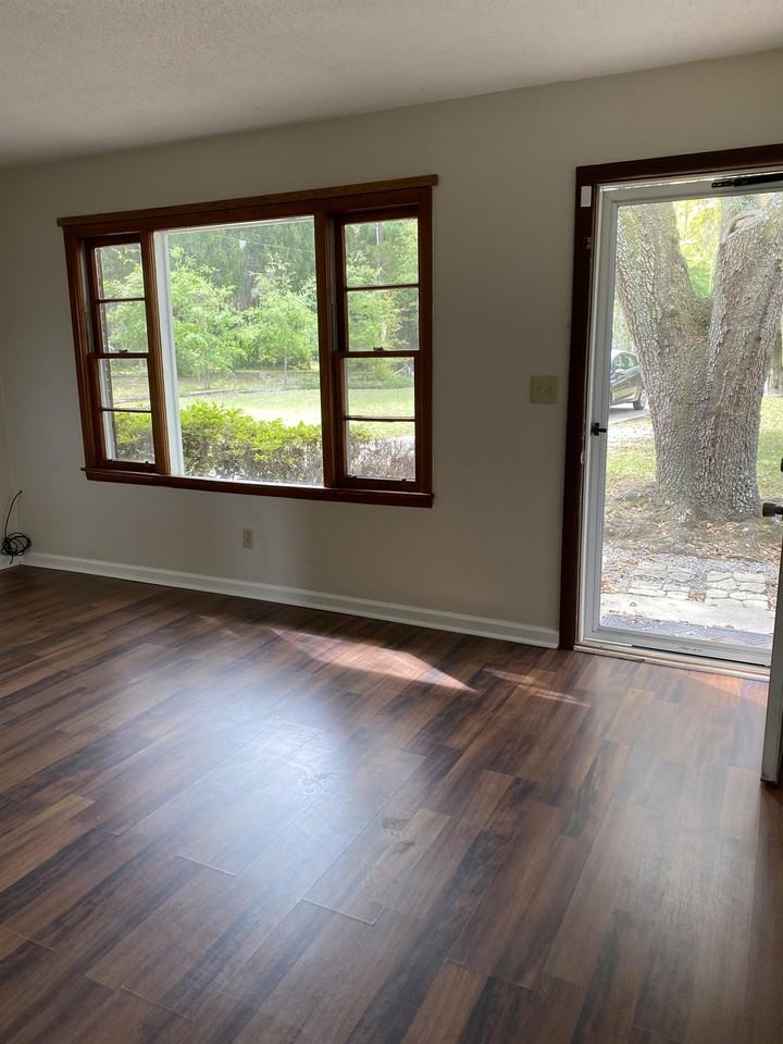 1901 Darby Dr #1 - Photo 5 of 16