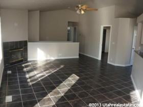 9044 S Granada Hills Dr #1 - Photo 4 of 8