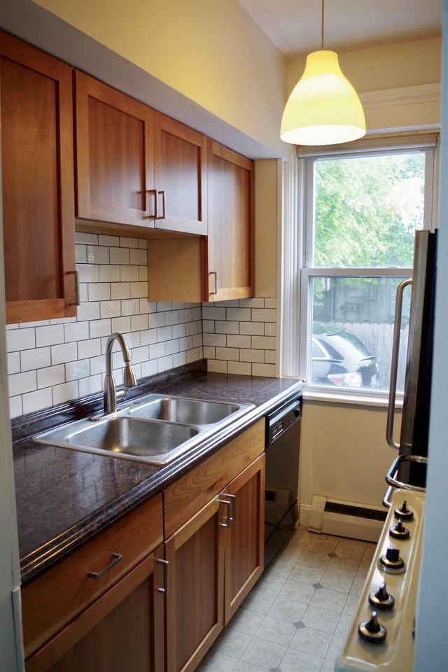 92 Vernon St #1 - Photo 7 of 13