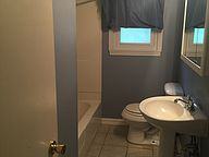 302 Smith St #1 - Photo 7 of 8