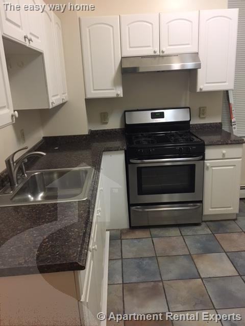 274 Brookline St #1L - Photo 2 of 12