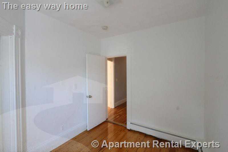 117 Harvard St #3 - Photo 5 of 16