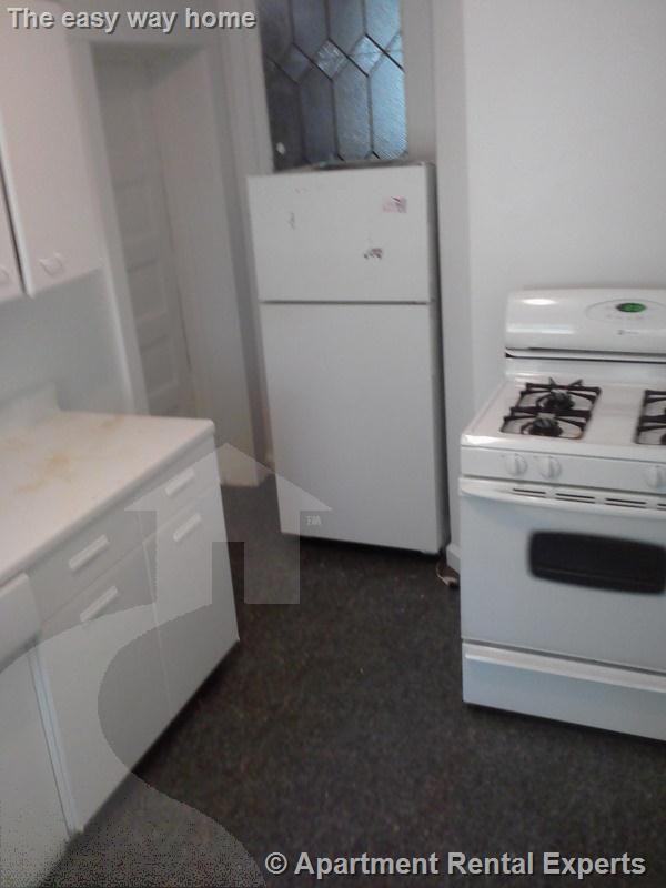 65 Langdon St #1 - Photo 3 of 8