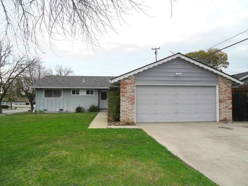 1721 Peony Ln - Photo 2 of 13