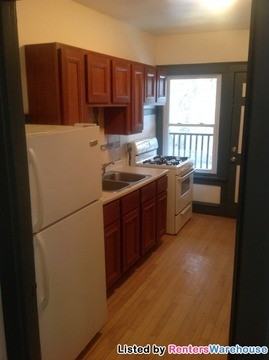 3111 W Burnham St - Photo 2 of 8