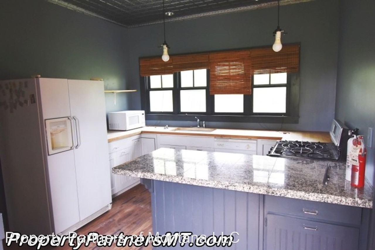 3080 Veltkamp Rd - Photo 3 of 15