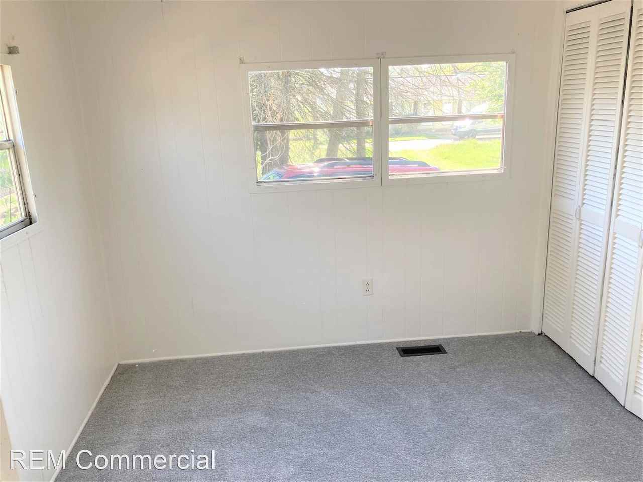 11 Electric Street - Photo 3 of 3