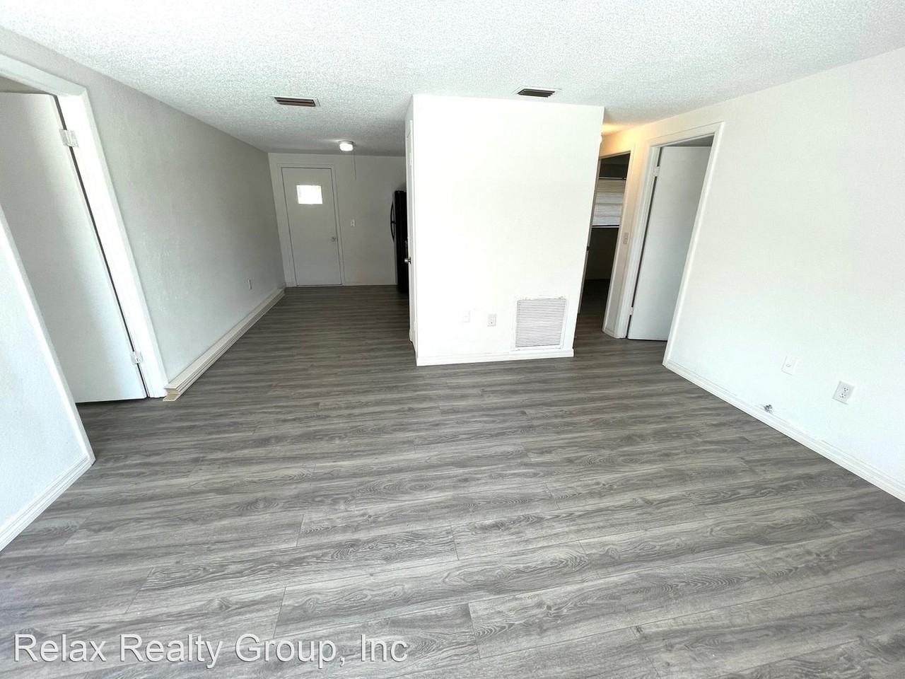 626 9th Ave West - Photo 2 of 10