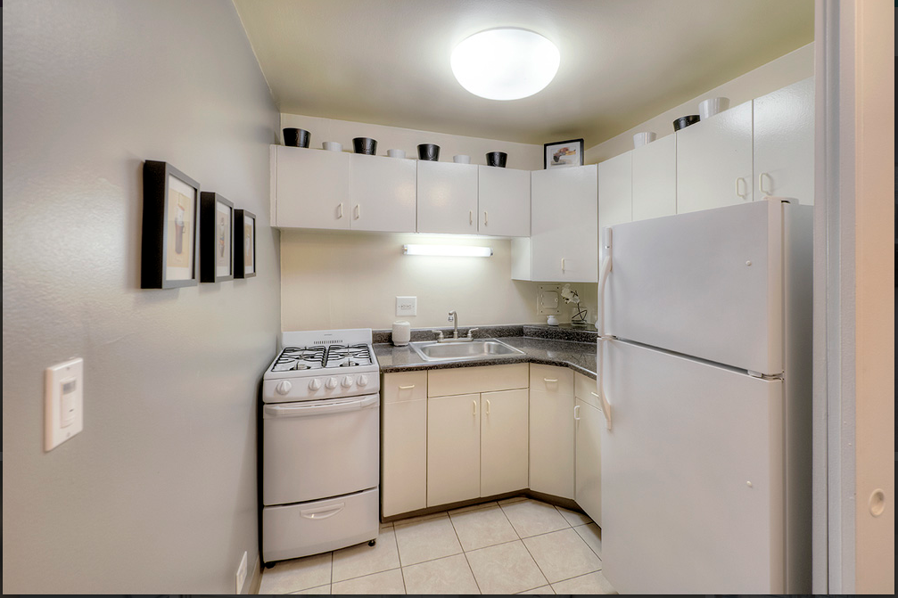 2951 South King Drive