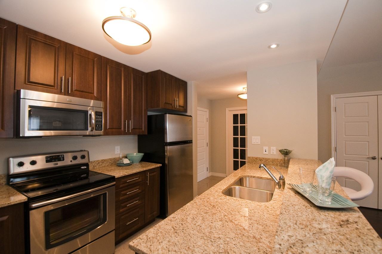 Empress Gardens Apartments 461 Larry Uteck Blvd, Halifax, NS B3M 0H3