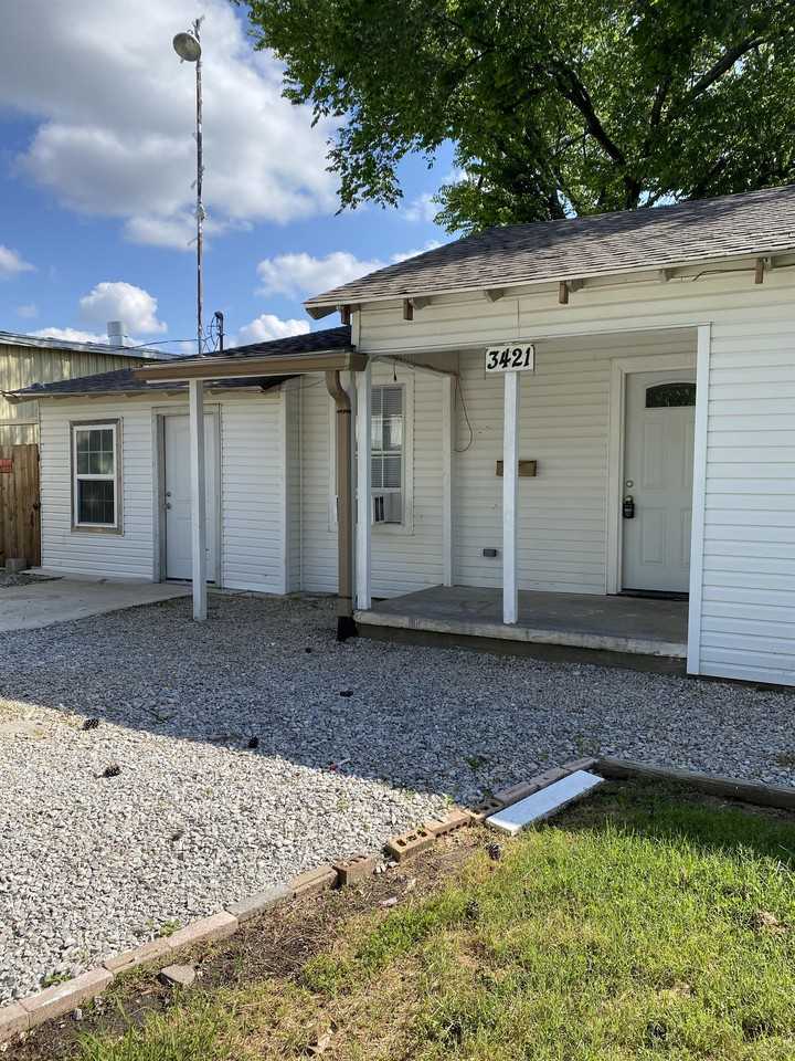 3421 Trible Dr, Grand Prairie, TX 75050 2 Bedroom House for 1,250