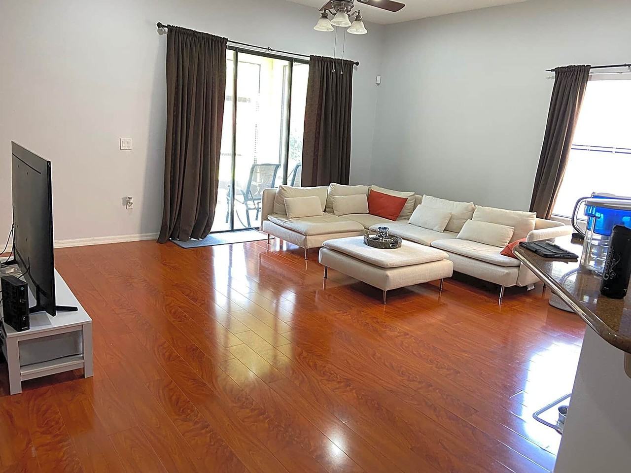 1002 Hailey St - Photo 2 of 8