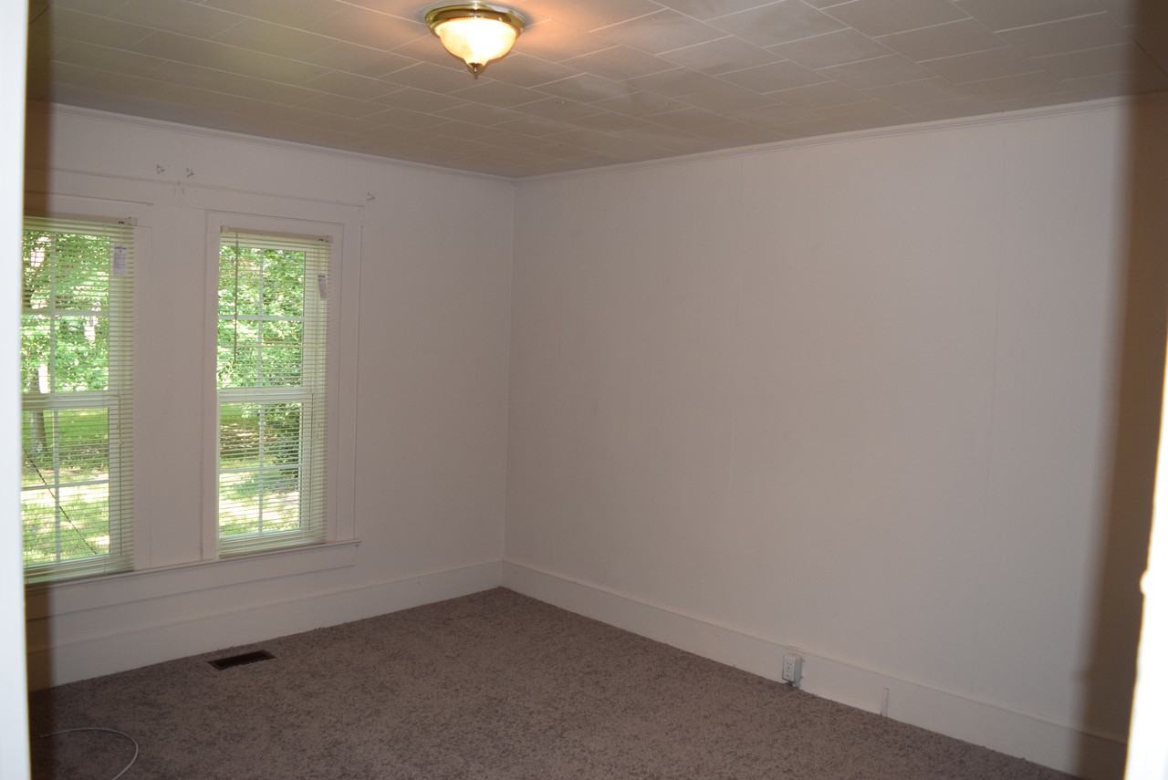 701 Faucette St #1 - Photo 3 of 7