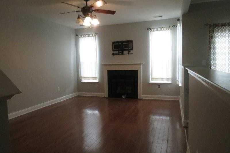 159 Chancellor Dr - Photo 2 of 14