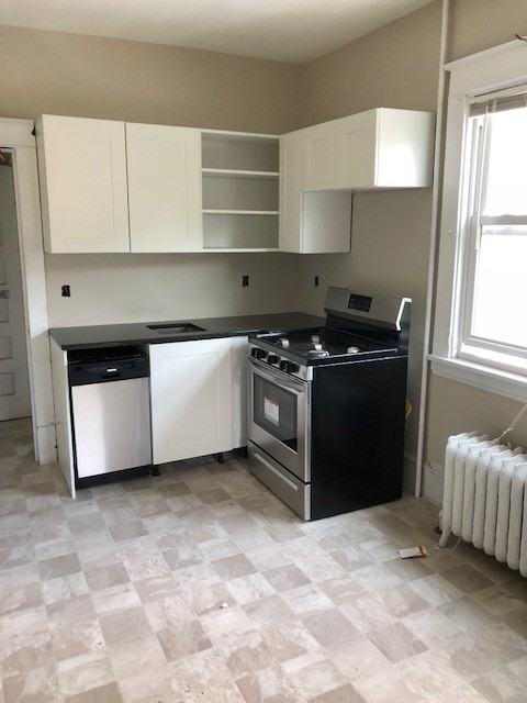 214 W 24th St #2 - Photo 4 of 11