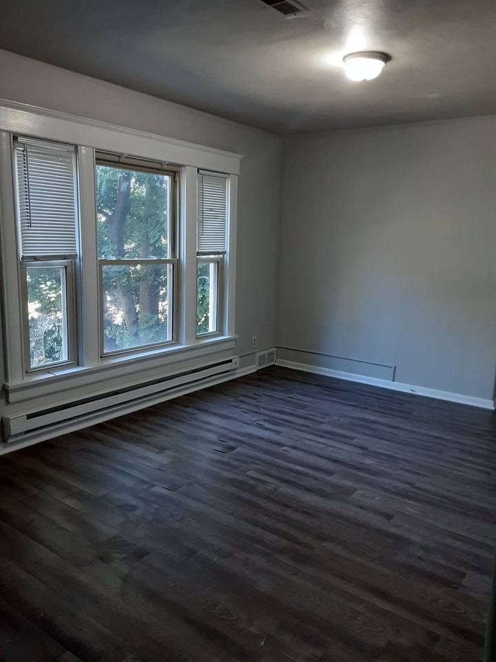 508 S St Joseph St  (C) - 1 #1 - Photo 2 of 11