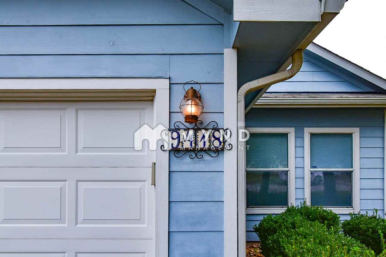 9418 Belleclaire Ln #1 - Photo 3 of 16