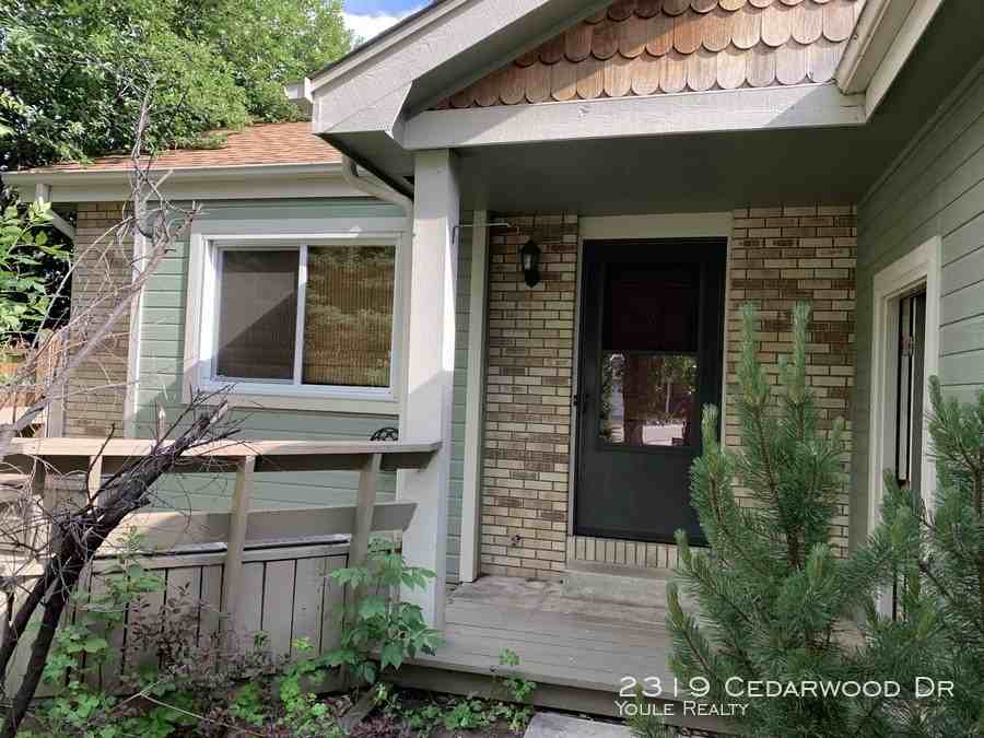 2319 Cedarwood Dr - Photo 2 of 29