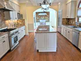 2912 21st Ave - Photo 1 of 1