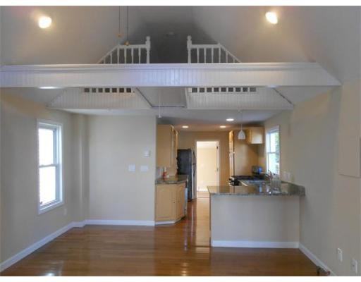 35 Arcadia St - Photo 2 of 8