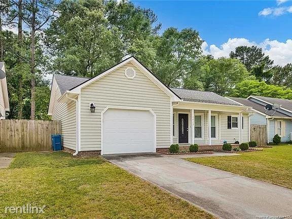 6413 Rhemish Dr - Photo 3 of 23