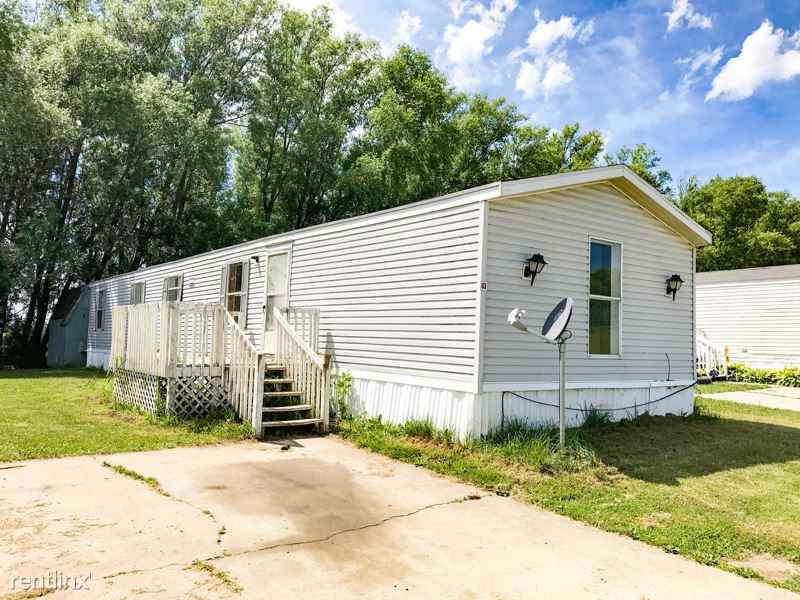 31100 31100 653rd Ave 63 - Photo 2 of 10