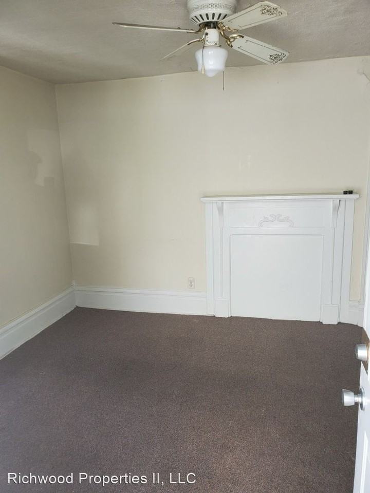 405 Forest Avenue A-B - Photo 2 of 23