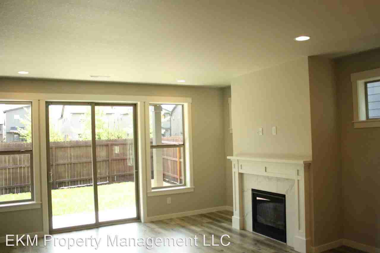 15511 Ne 108th Way - Photo 3 of 27