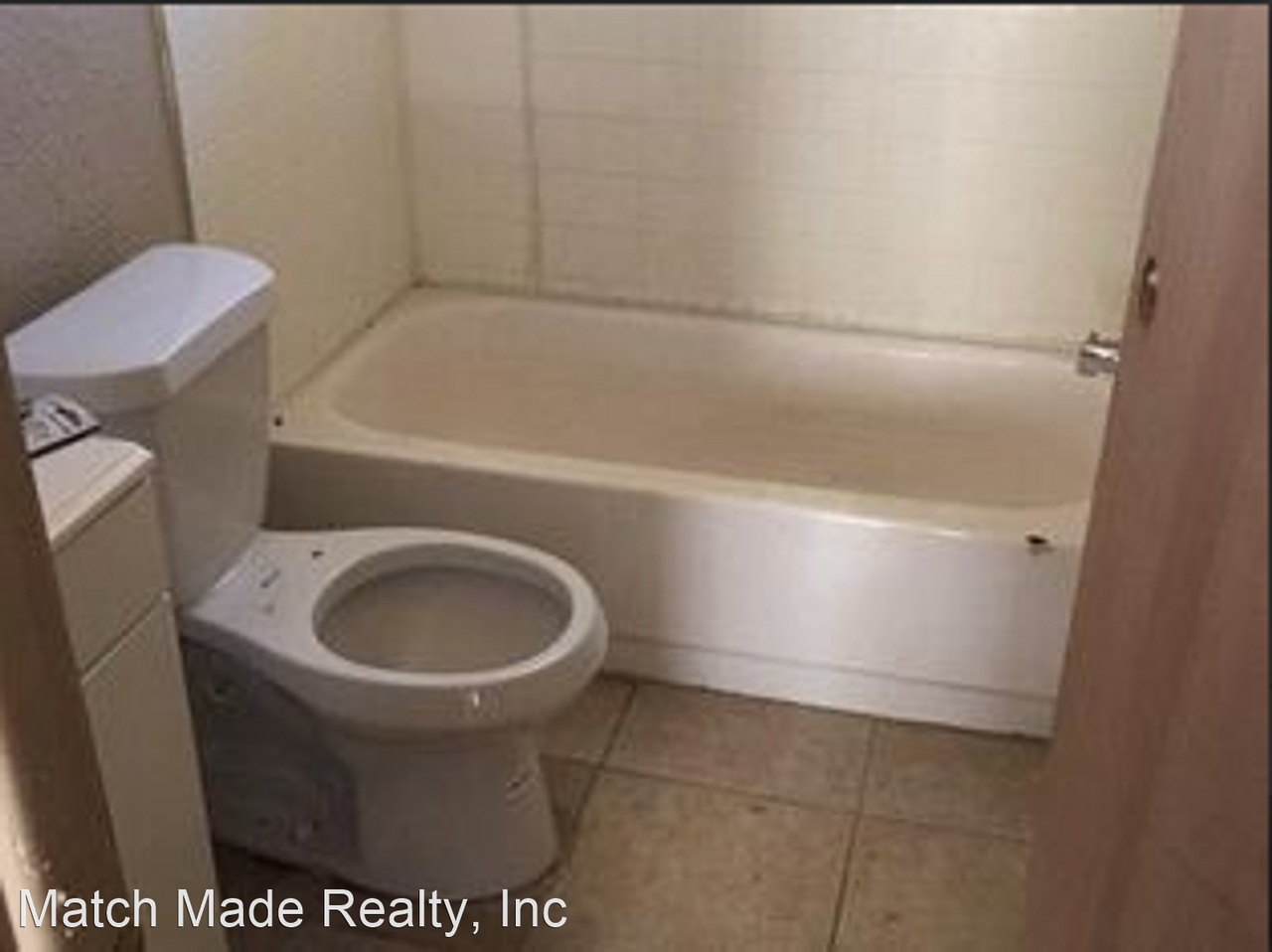 1493 W 7th St. - Photo 2 of 4