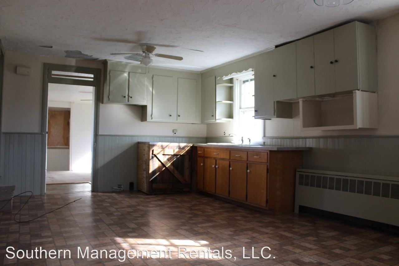 2161 Seven Valleys Rd - Photo 3 of 9