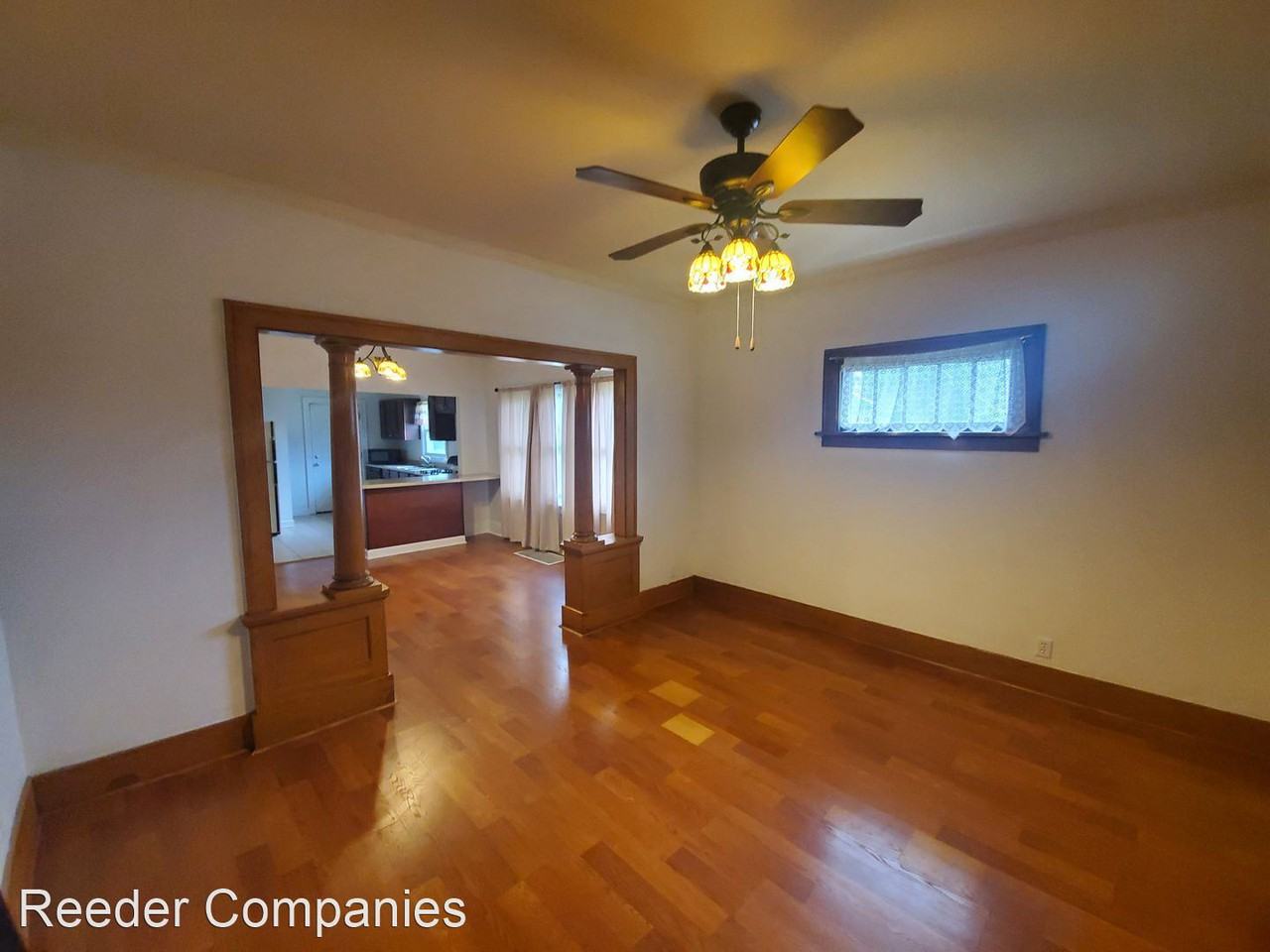 4937 Cedar Ave - Photo 2 of 12