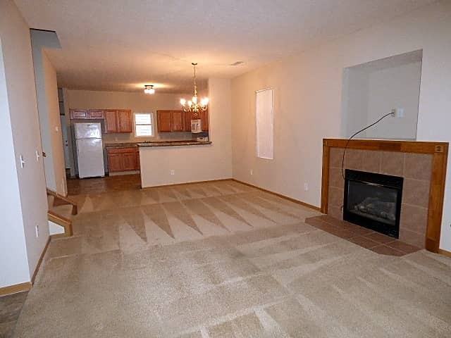 731 Swanson St - Photo 3 of 10