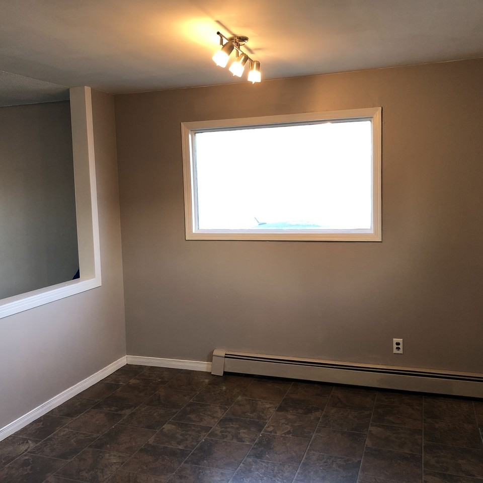 11 Jordan Crescent - Photo 2 of 7