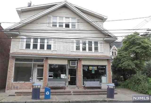 102 Laroche Ave Apt 4 - Photo 2 of 11