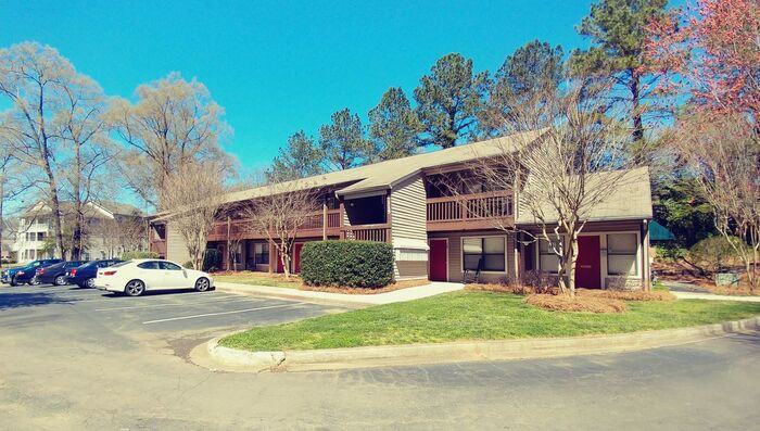 4115 Bloomdale Dr #12