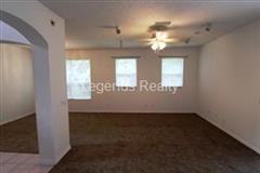 200 Stone Island Rd - Photo 3 of 17