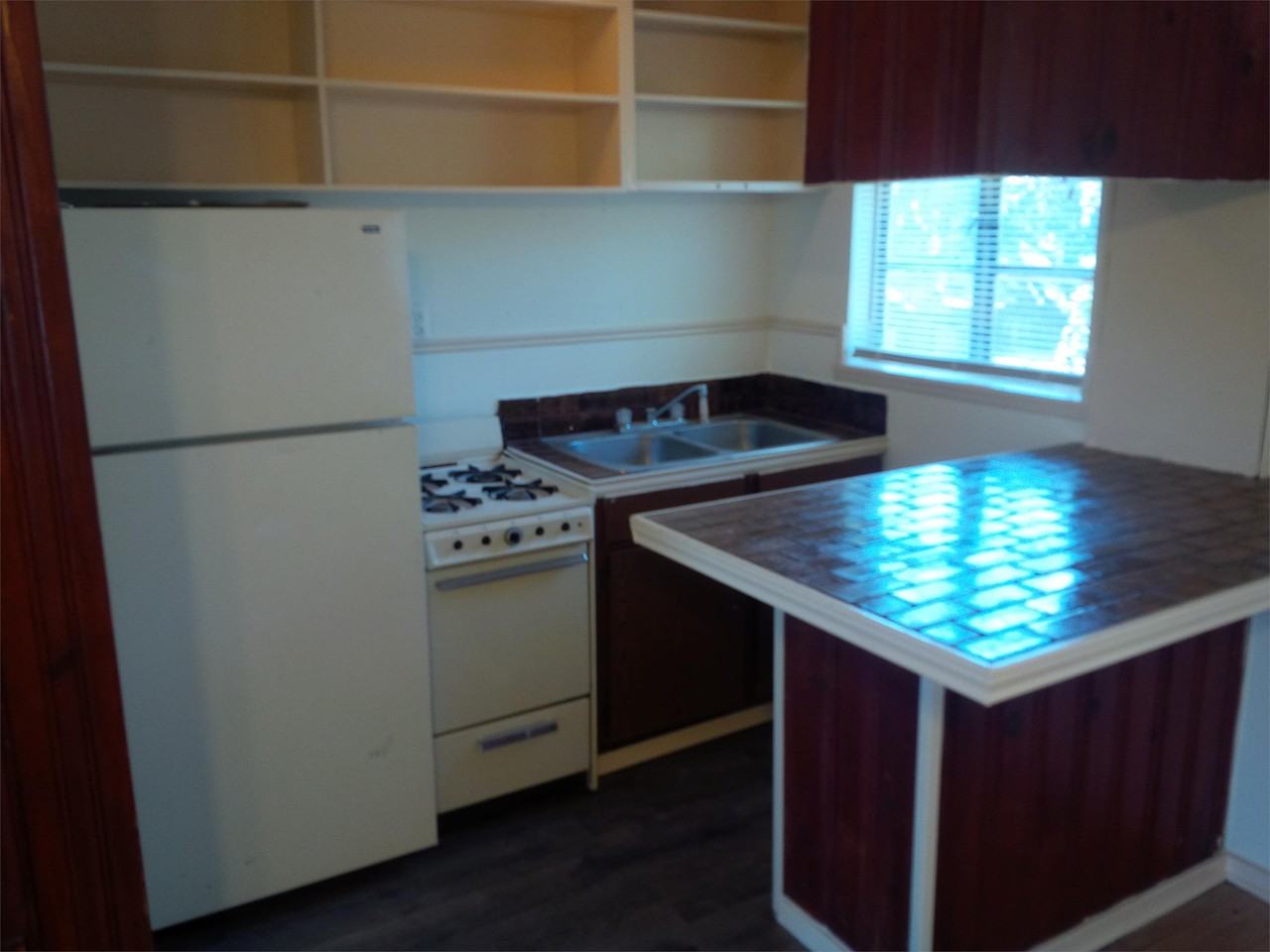 805 Eleanor Ave #805A - Photo 2 of 10