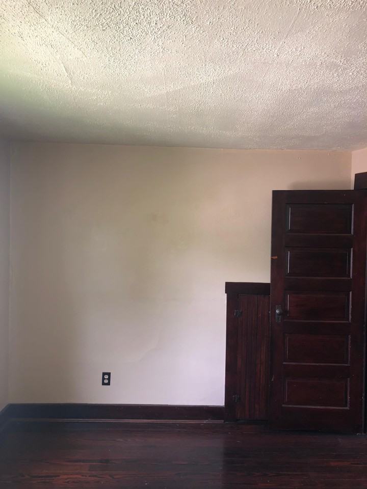 1820 Clarendon Ave #1 - Photo 5 of 50