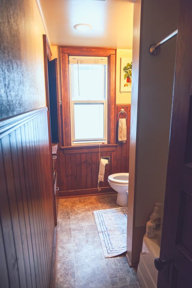 2835 N Frederick Ave #2835 - Photo 7 of 19